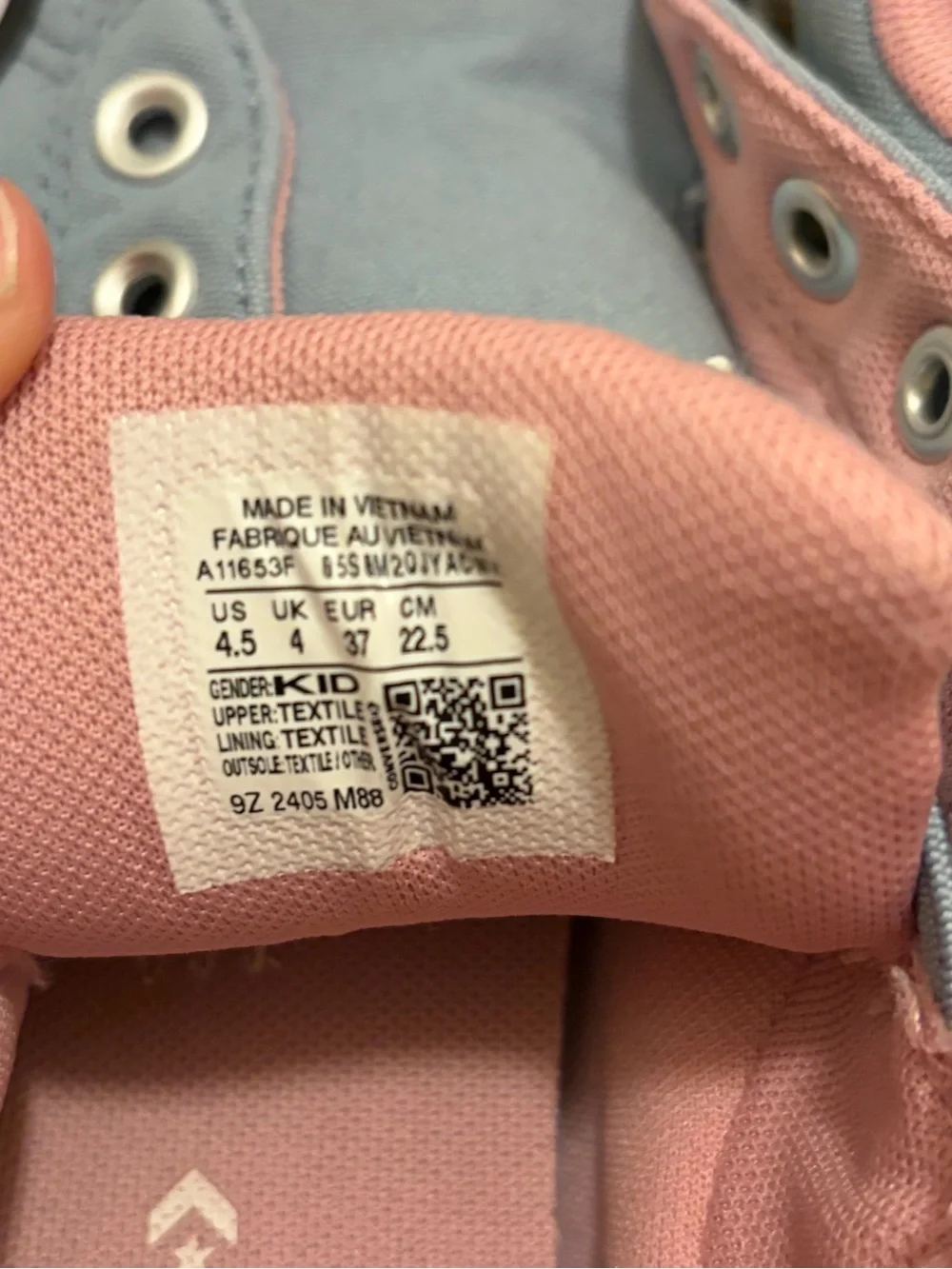 Converse Kids Slip-On Sneakers in Light Blue with Pink Trim